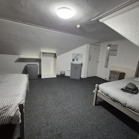 The Queens Hotel Cardenden エクステリア 写真