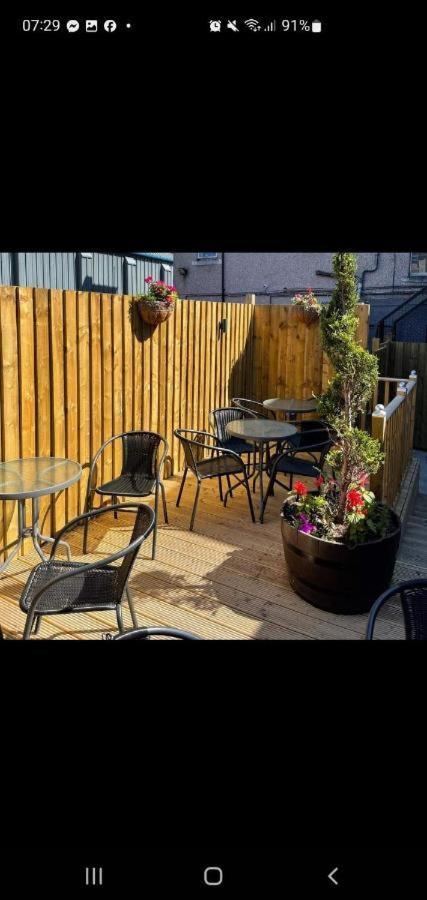 The Queens Hotel Cardenden エクステリア 写真