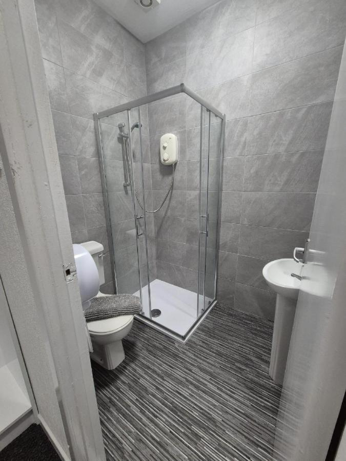 The Queens Hotel Cardenden エクステリア 写真